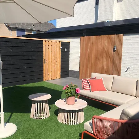 住宿加早餐酒店 The Little White House Twello